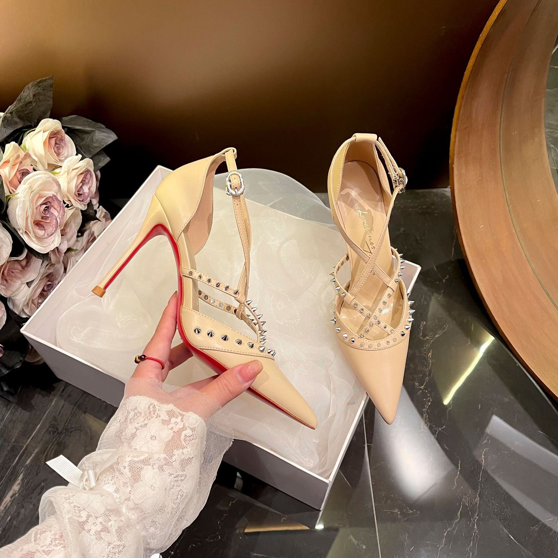 Retro Woman Shoes Sandals Stil - Women'S Fashion Suit avis et prix